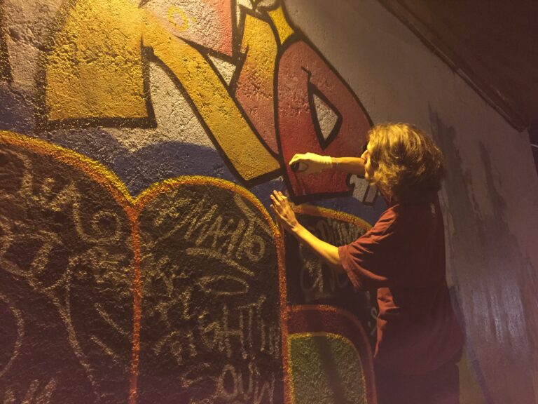 TheJam2 Roma Crash Kid day 3 ott 2015 41 Roma, reportage da un graffiti day. Celebrando Crash Kid: immagini, memorie, emozioni. La scena hip-hop e il nuovo muro dedicato a un fratello scomparso
