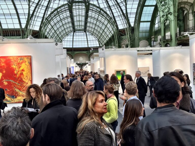 Vernissage Fiac 2015 – Grand Palais 26 Paris Updates: Fiac peggiora. Passo indietro rispetto alle passate super-edizioni. Ecco le foto dall'inaugurazione