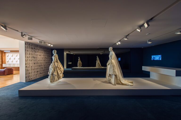 A Tale of Costumes, Espace Louis Vuitton, Venezia 2015