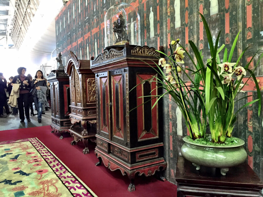 Torino Updates: collezionisti e ospiti speciali coccolati ad Artissima. La Vip Lounge diventa Opium Dem, spazio d’arte e design dal mood orientale