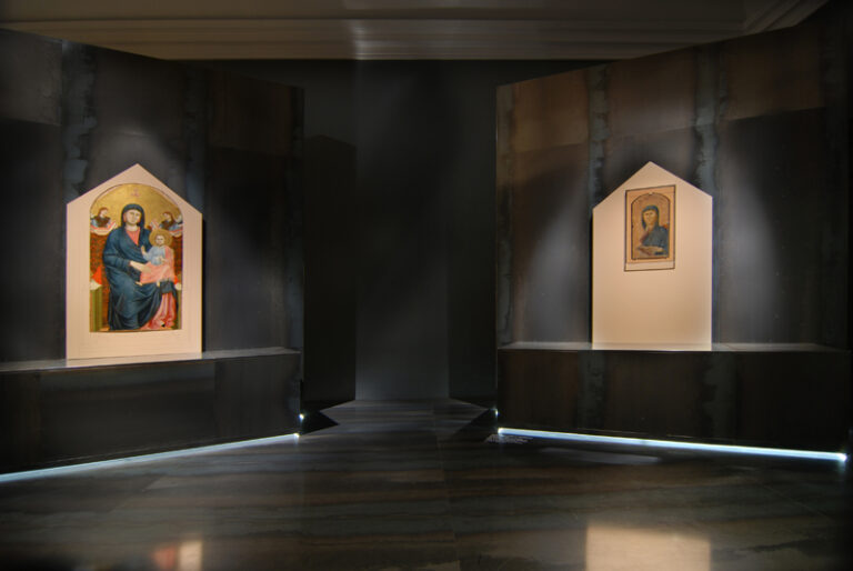 Giotto Palazzo Reale Milano foto Raffaele Cipolletta 04 La mostra di Giotto a Palazzo Reale secondo Mario Bellini. L’architetto e designer milanese racconta (e “fotografa”) il suo allestimento ad Artribune