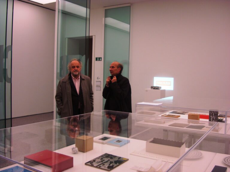 Maurizio Nannucci e Claudio Cucco alla mostra Top Hundred, Museion Bolzano 2015