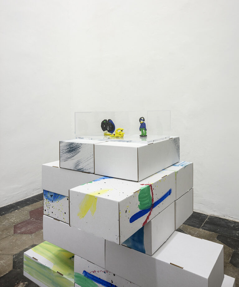 Ryan Gander & Olive May Gander – Jolly Grown Up - veduta della mostra presso Quartz Studio, Torino 2015