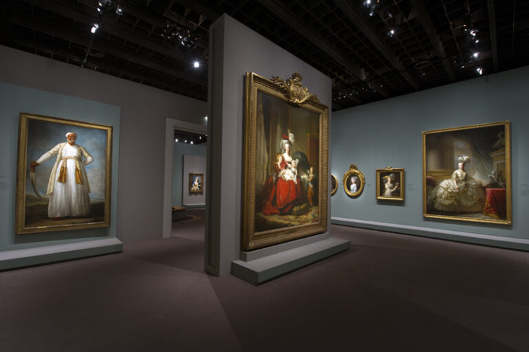 Élisabeth Louise Vigée Le Brun – veduta della mostra presso il Grand Palais, Parigi 2015 – courtesy Rmn-Grand Palais, Paris 2015 – photo Didier Plowy