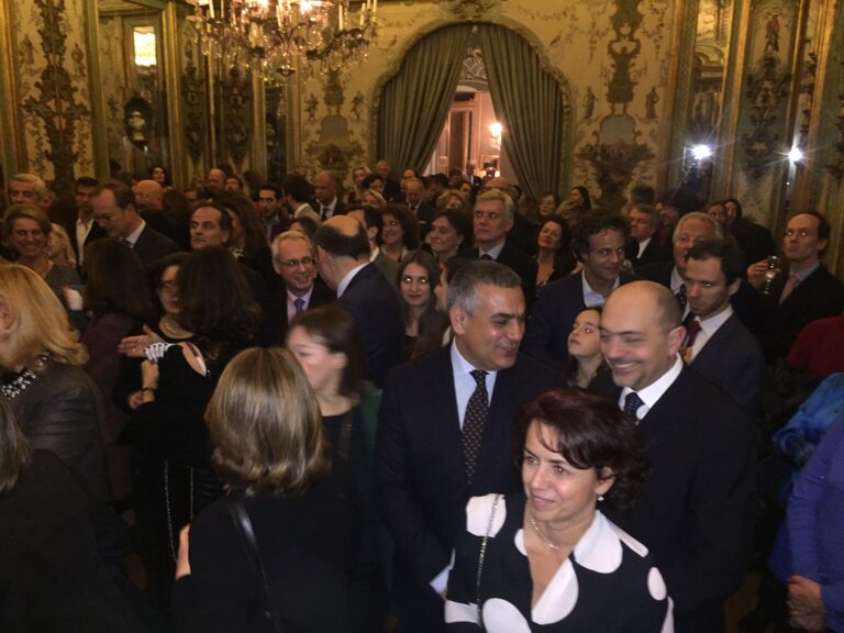 Alberto Di Fabio Immagini Ambasciata Italiana di Parigi 5 Alberto Di Fabio ambasciatore artistico a Parigi. Ecco le immagini dei nuovi lavori fotografici in mostra all'ambasciata italiana della capitale francese