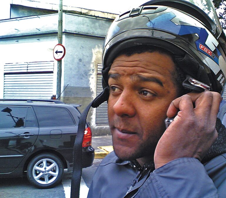 Antoni Abad, megafone Sao Paulo, 2007
