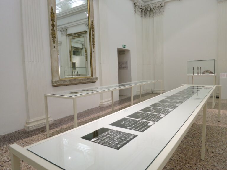 ArtLine - veduta della mostra presso Palazzo Reale, Milano 2015