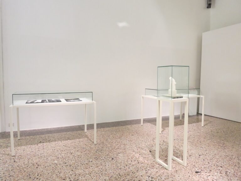 ArtLine - veduta della mostra presso Palazzo Reale, Milano 2015