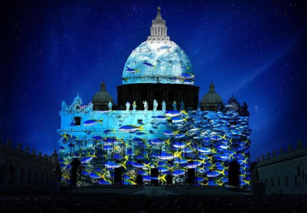 L’arte apre il Giubileo a San Pietro. Da Yann Arthus Bertrand a Steve McCurry, spettacolari proiezioni luminose sul cupolone: ecco qualche anteprima