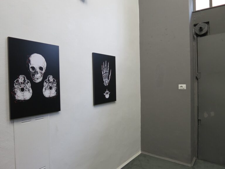 Gianluca Rossi – Constellatio Humanae - veduta della mostra presso Harlem Room, Milano 2015