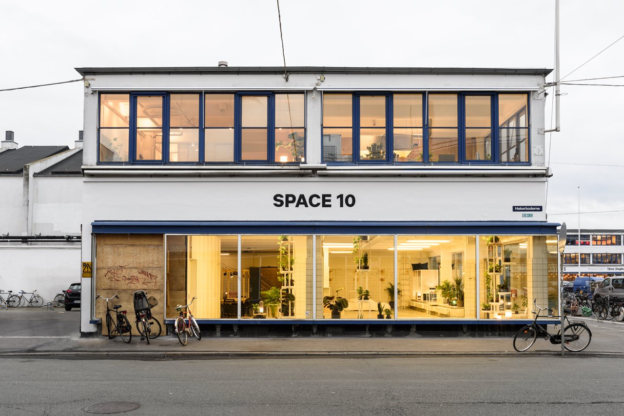 Ikeaspace10-ext2-Photo © Alastair Philip Wiper