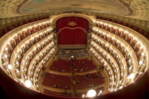 Musica per riscattare la periferia di Napoli. Il Teatro San Carlo crea un’Orchestra Giovanile nell’ex-fabbrica della Cirio di San Giovanni a Teduccio