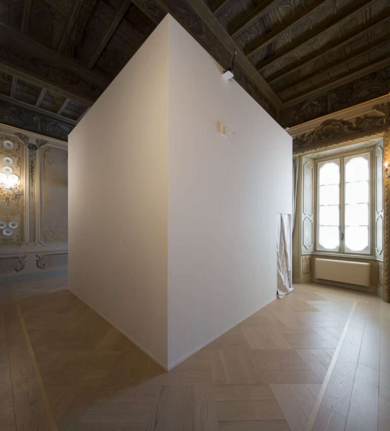 Immaginarii - veduta della mostra presso la Fondazione Carriero, Milano 2015