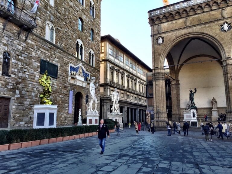 Jeff Koons, Pluto and Proserpina - Piazza della Signoria, Firenze 2015