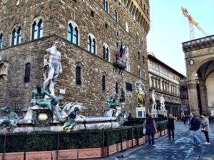 L’arte torna a Firenze in Piazza della Signoria. Arriva Francesco Vezzoli