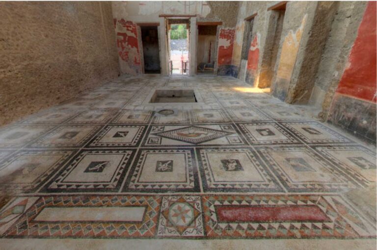 Pompei Casa di Pasquius Proculus Renzi e Franceschini a Pompei per inaugurare sei nuove domus, eccole nelle immagini. E intanto il generale Giovanni Nistri lascia la direzione del Progetto Grande Pompei al collega Luigi Curatori