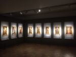 Raffaello. Il Sole delle Arti – veduta dell’ingresso della mostra, Reggia di Venaria Reale, 2015 – allestimento di Giovanni Tironi – photo Massimiliano Simone