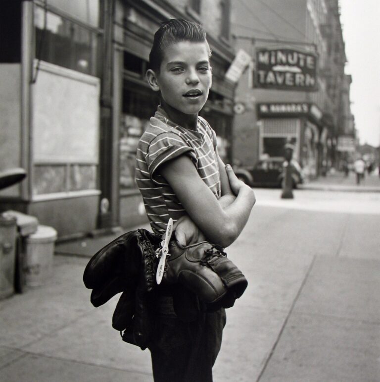 Vivian Maier, senza titolo, 3 settembre 1954 © Vivian Maier / John Maloof Collection / Howard Greenberg Gallery, New York