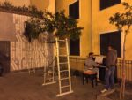 ivan Piger Metafisico popolare 2015 ork in progress con pianoforte Muri dAutore Salerno courtesy Fondazione Alfonso Gatto Salerno, Street Art e poesia di strada. Crescono i Muri d’Autore promossi dalla Fondazione Alfonso Gatto. In memoria di un grande poeta del Novecento