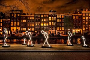 Il Light Festival illumina il buio inverno di Amsterdam