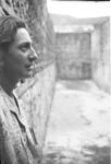 Anni Albers presso il sito archeologico precolombiano di Mitla, 1949 - Josef and Anni Albers Foundation