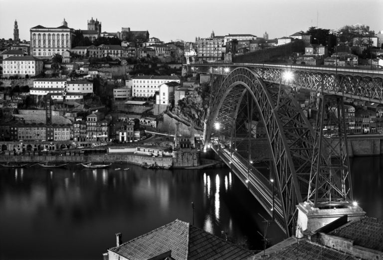 Gabriele Basilico, Porto 1995 ©Gabriele Basilico-Studio Basilico, Milano