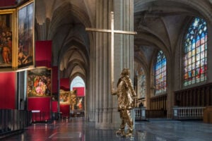 Jan Fabre il funambolo. Nella Cattedrale di Anversa