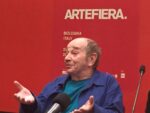 Lindsay Kemp racconta il suo David Bowie Bologna Arte Fiera 2016 2 Bologna Updates: il mio amico David Bowie, bello come un angelo. Ad Arte Fiera il grande coreografo Lindsay Kemp ricorda l'amico scomparso: “50 anni di collaborazioni”