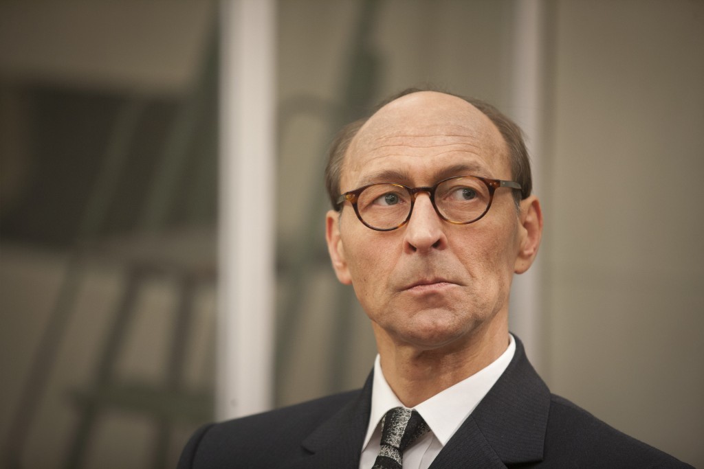 Il Giorno della Memoria, al cinema. Arriva nelle sale The Eichmann Show, film sul processo al criminale nazista che sterminò 6 milioni di ebrei