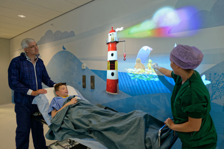 Tinker imagineers Juliana Childrens Hospital Photo credit Wim Verbeek 3 Il miglior progetto di interior design del 2015? È in Olanda, in un ospedale pediatrico. Che Tinker imagineers ha trasformato in un luogo da favola