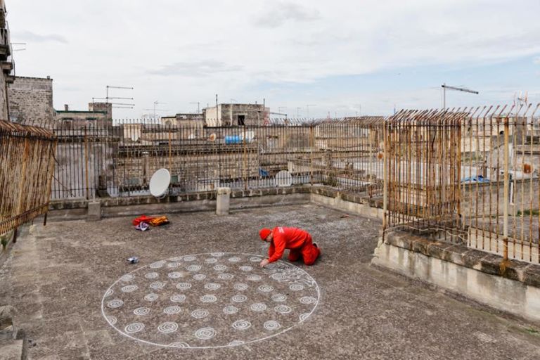 Alessandro Bulgini, Decoro urbano (Taranto Opera Viva, 2015), isola di Taranto Vecchia