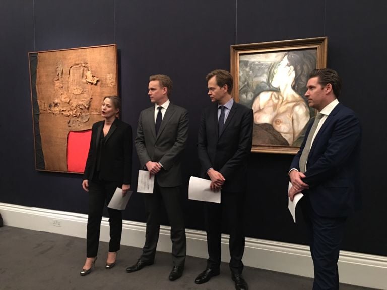 Lasta Sothebys Londra foto Mario Bucolo 1 Alberto Burri da record all'asta Sotheby’s Londra. Sacco e Rosso vola oltre i 9 milioni di sterline, ma la serata conferma l'avvio cauto del mercato nel 2016