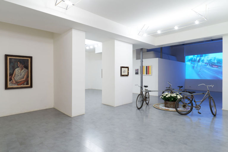 Luca Vitone - Berlin 192010 - installation view at Galleria de' Foscherari, Bologna 2016