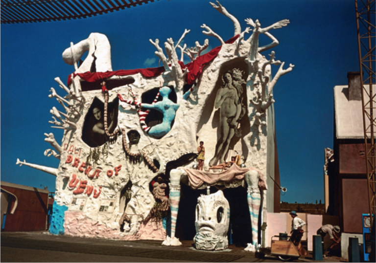 Salvador Dalí Museum Viaggio virtuale nei quadri di Salvador Dalì. Una mostra in Florida esplora i rapporti tra il pittore catalano e Walt Disney