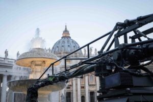 San Pietro e le Basiliche papali di Roma in un tour in tre dimensioni. La nuova produzione Sky 3D sui grandi schermi italiani in primavera