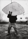 Ugo Mulas, Alexander Calder, Roxbury, 1964 © Estate Ugo Mulas, Milano – courtesy Galleria Lia Rumma, Milano-Napoli
