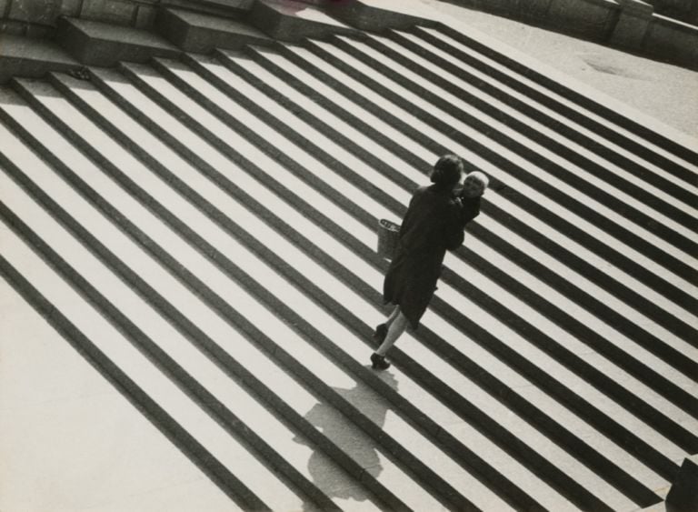 Aleksandr Rodčenko, Scale, 1930 - Collezione del Moscow House of Photography Museum - © A. Rodchenko – V. Stepanova Archive