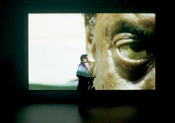 André Vida dialoga con Long Sorrow di Anri Sala – New Museum, New York City 2016