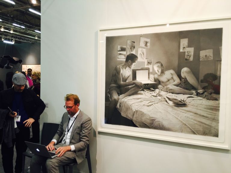 Armory Show 2016 New York 29 Apre l'Armory Show numero 22 a New York. Ecco le prime immagini. Quest'anno c'è un nuovo direttore, come è andato Benjamin Genocchio?