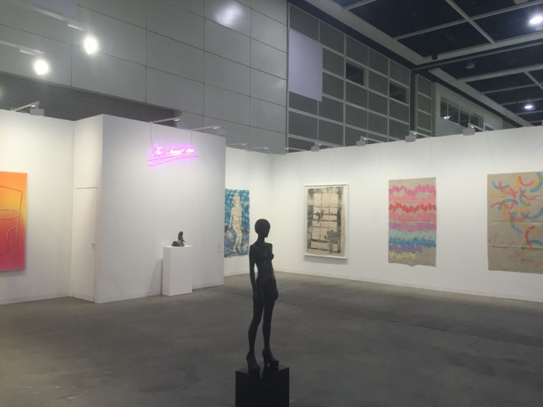 BASEL HK March 2016 Installation View Galleria Lorcan ONeill Snapshot 4 Hong Kong Updates: Un' invasione di arte italiana Art Basel. Scatti dagli stand delle dieci gallerie nostrane. Estabilished e maestri per il mercato asiatico