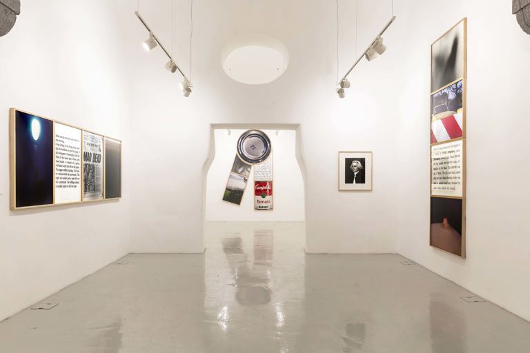Bill Beckley – Elements of Romance - installation view at Studio Trisorio, Napoli 2016
