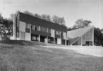 Claude Parent, Soultrait House, 1957 - photo Janet&Franck Beyda