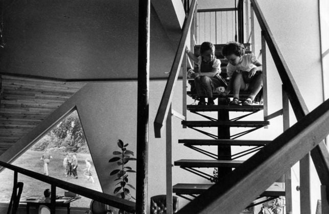 Claude Parent, Soultrait House, 1957 - photo Janet&Franck Beyda