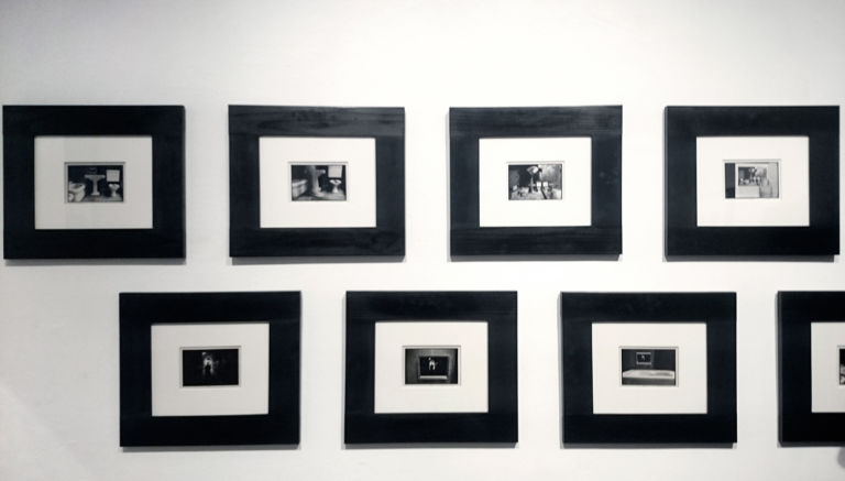 Conceptual Photography - installation view at Osart Gallery, Milano 2006 - Duane Michels, Things are queer, 1971 - dettaglio