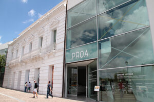 La collezione del Maxxi sbarca a Buenos Aires alla Fondazione Proa. Tra gli ultimi progetti dell’epoca Mattirolo, un tour internazionale di mostre tra Nord e Sud America