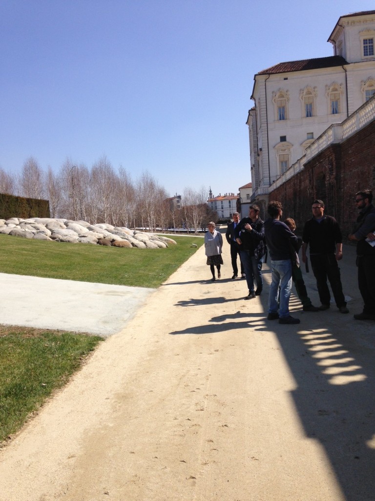 Giuseppe Penone percorso Anafora lungo il muro castellamontiano Reggia di Venaria 6 Giuseppe Penone torna alla Reggia di Venaria, ecco le immagini. Dopo 10 anni un nuovo ciclo di 7 opere allestite in collaborazione col Castello di Rivoli nelle Grotte del Parco