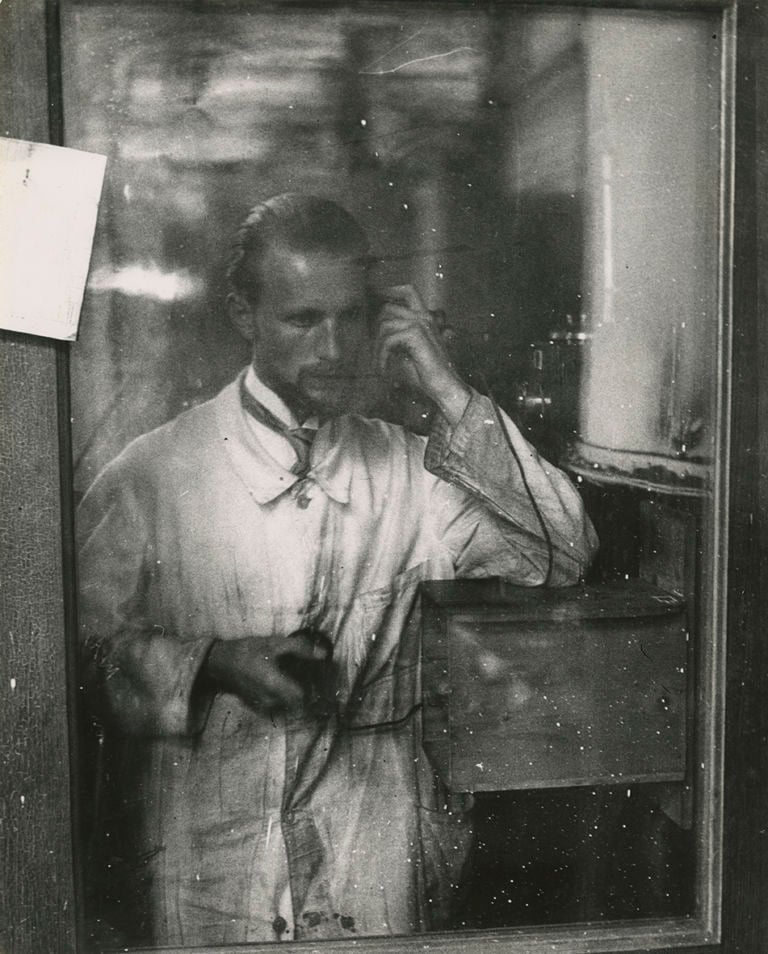 Jakob Tuggener, Autoritratto, Zurigo, 1927 - © Jakob Tuggener Foundation, Uster