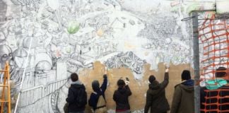 La rimozione dei murales di Blu a Bologna