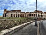 La staccionata al Colosseo e al Circo Massimo 10 Come mai hanno trasformato Colosseo e Circo Massimo ne La Casa nella Prateria? Arredi urbani assurdi nelle aree archeologiche di Roma