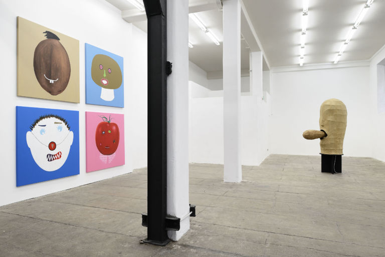 Lorenzo Scotto di Luzio – Basteln - installation view at T293, Roma 2016 - photo Roberto Apa